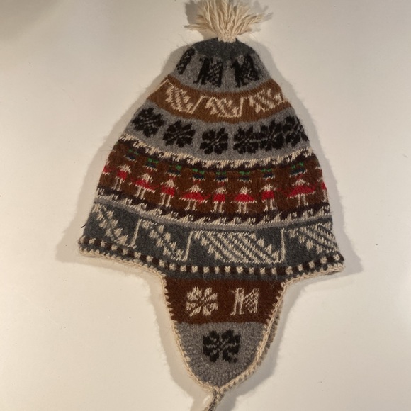 ❗️SALE❗️Knitted cap with ear flaps - Picture 5 of 6